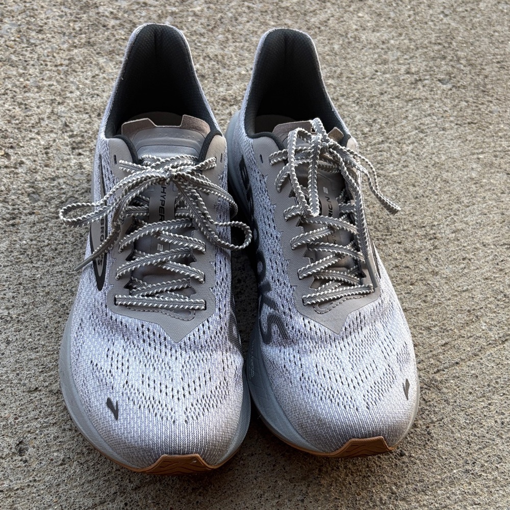 Women’s Brooks Hyperion 2